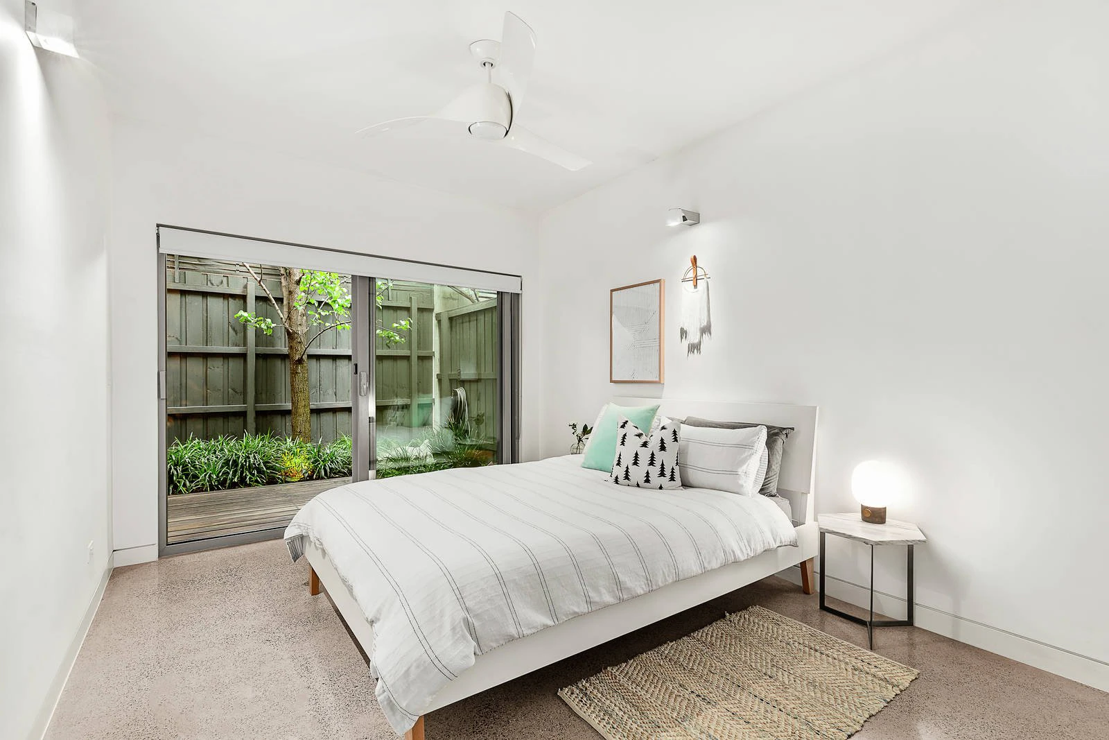 6 Allans Place, Richmond, VIC