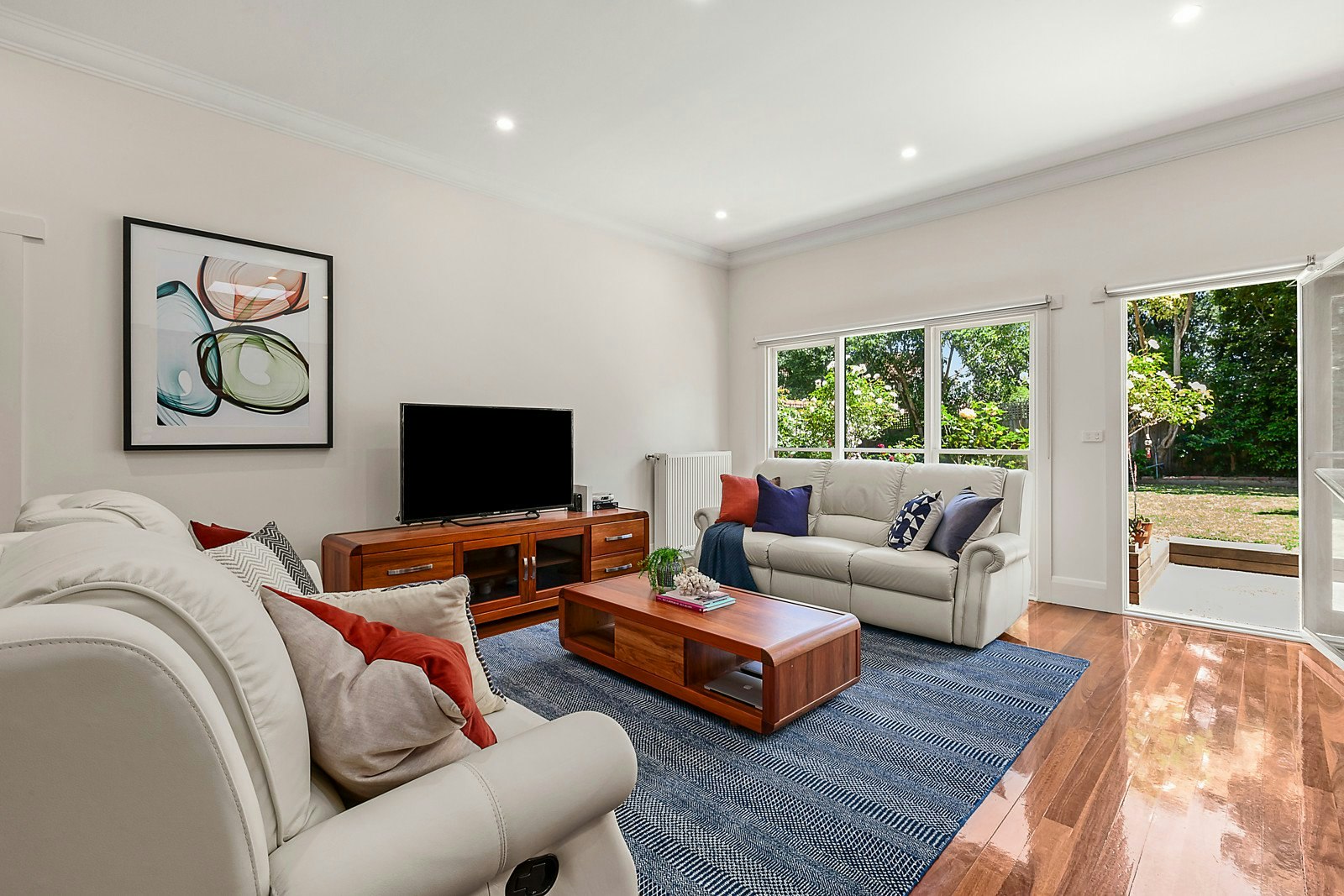 6 Hassett Avenue, Canterbury, VIC