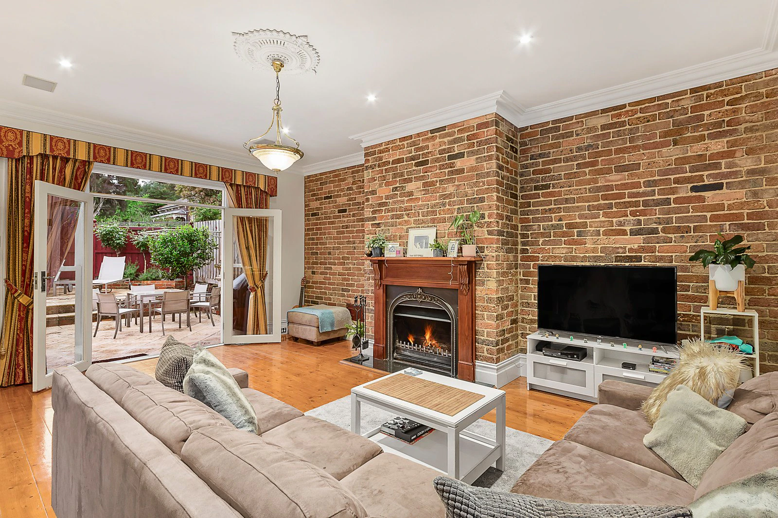 43 Auburn Parade, Hawthorn East, VIC
