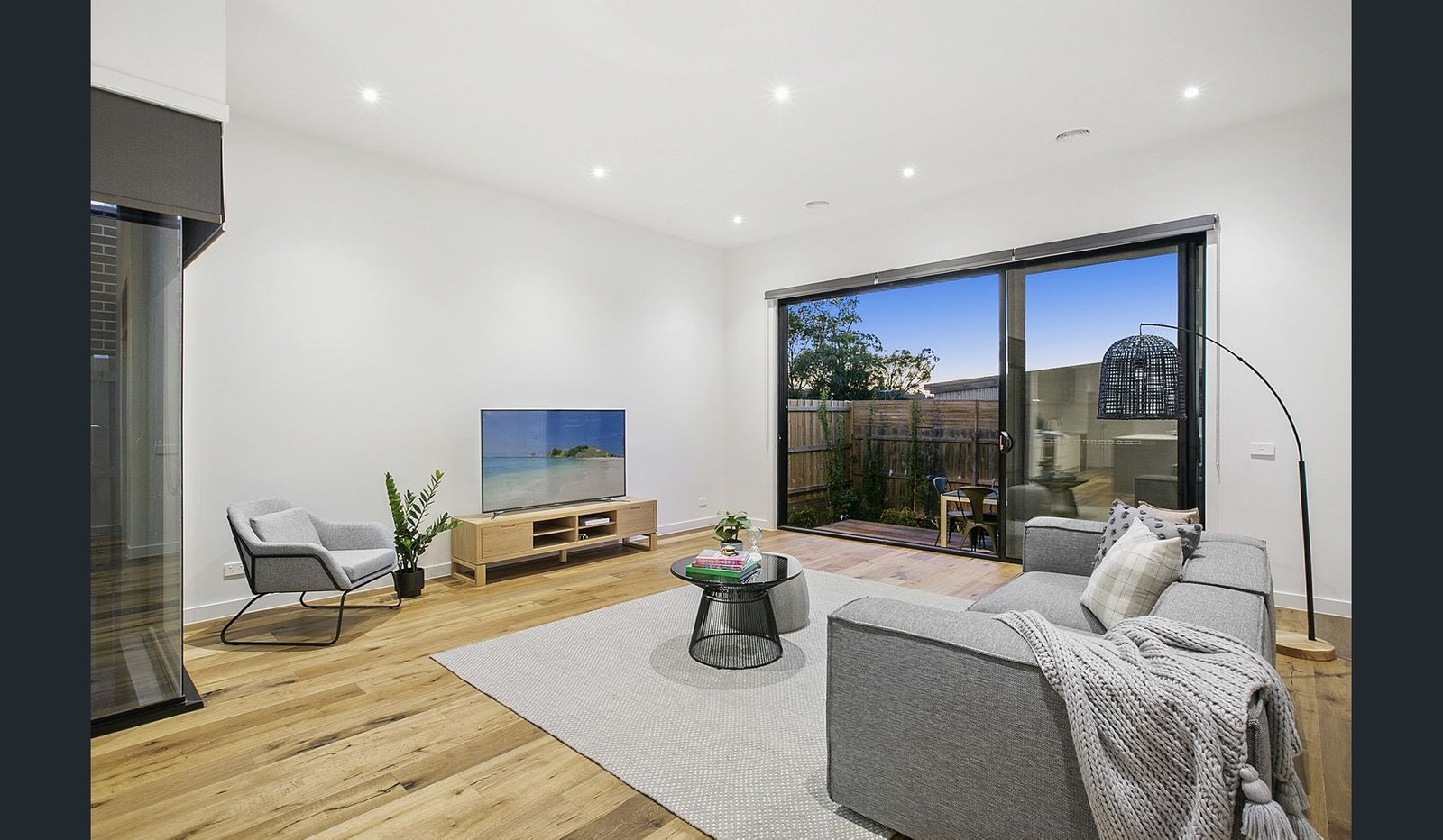 44a Carnoustie Grove, Mornington, VIC