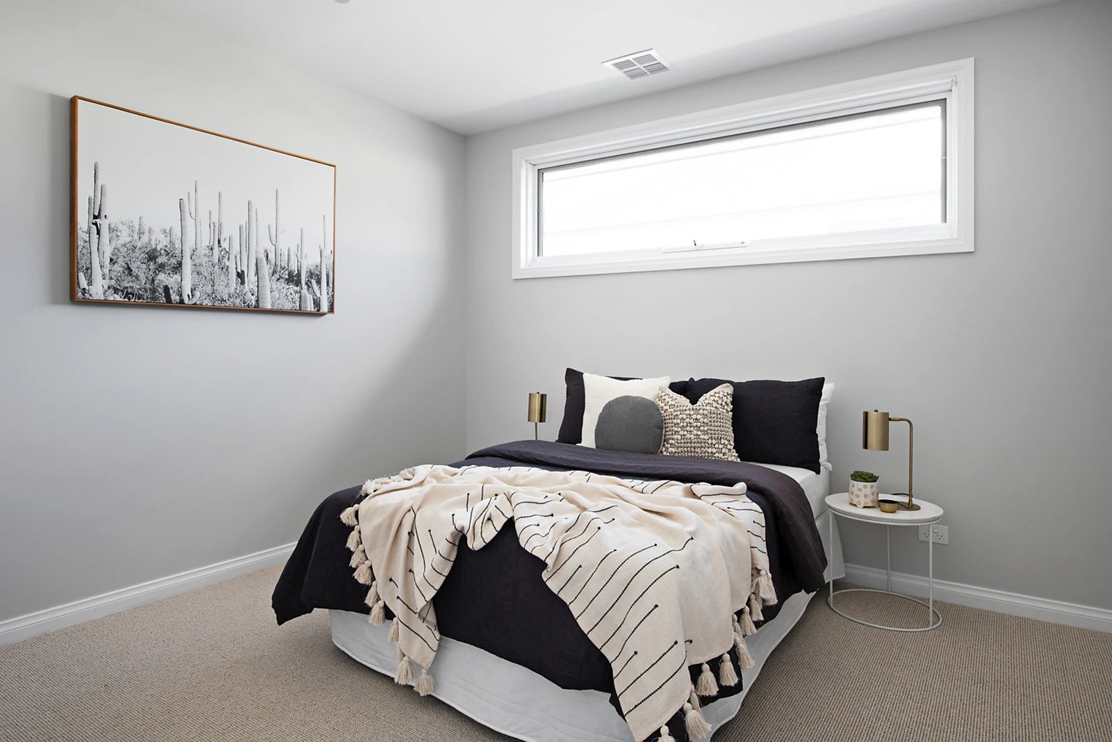 8 Young Lane, Mornington, VIC