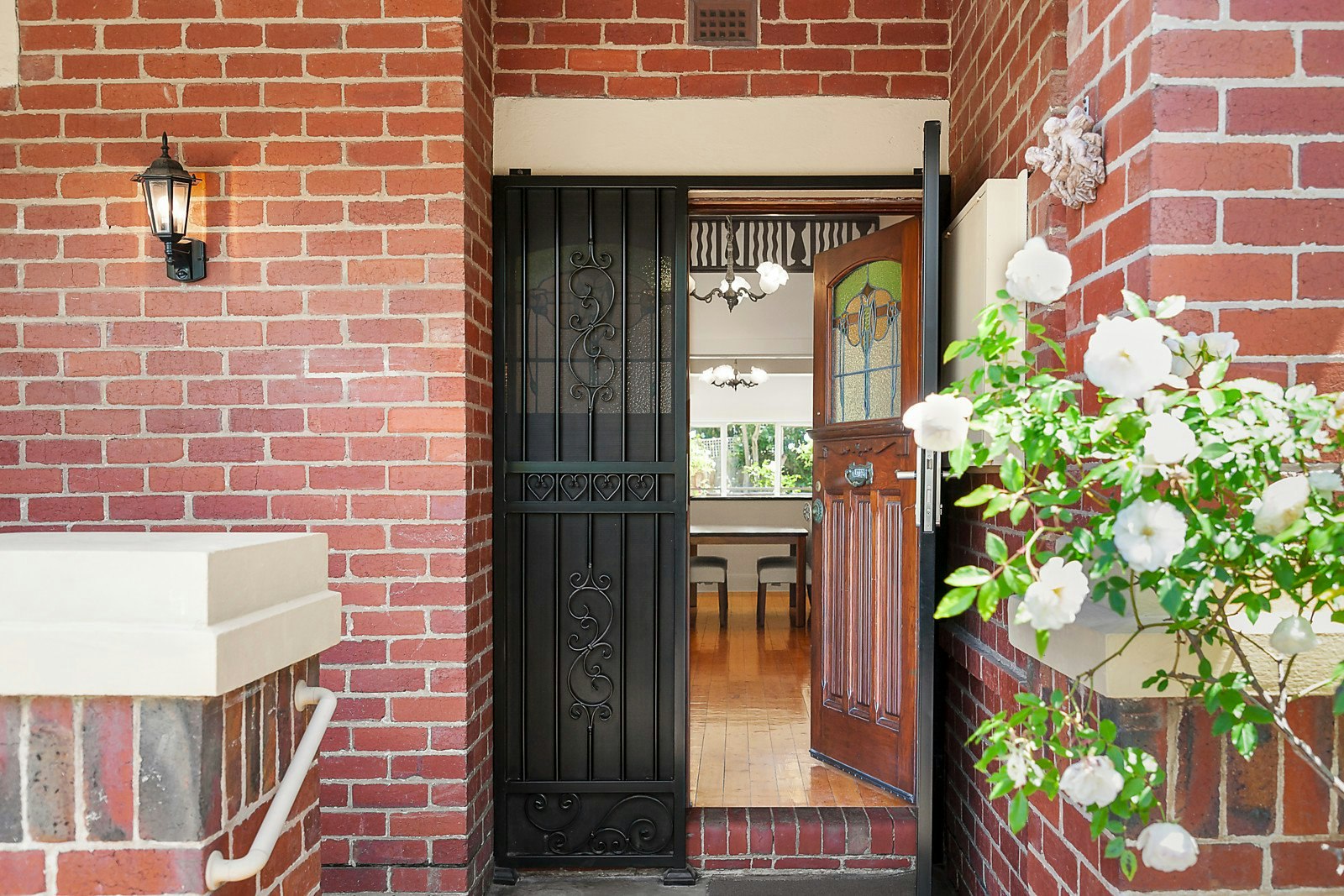 6 Hassett Avenue, Canterbury, VIC