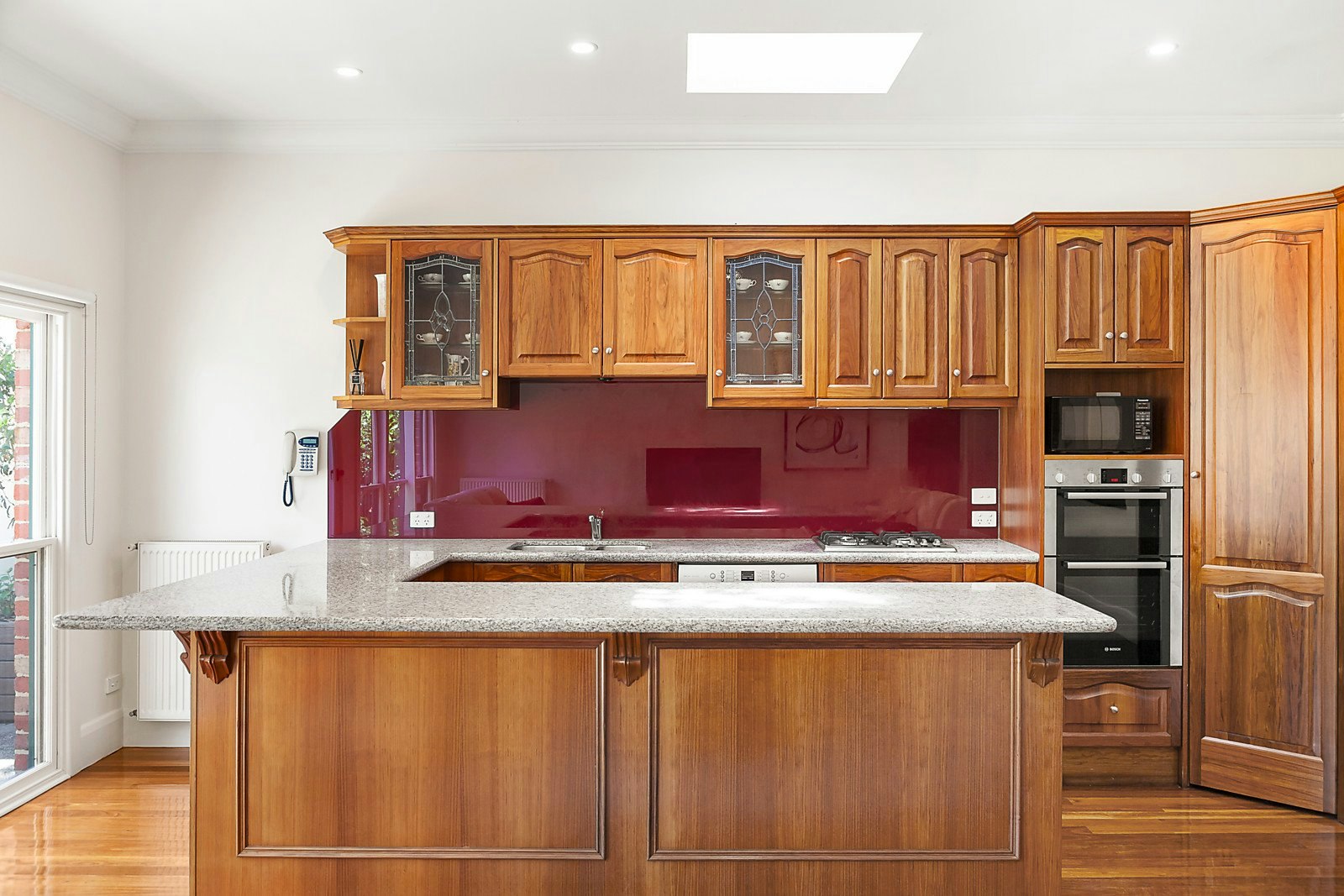 6 Hassett Avenue, Canterbury, VIC