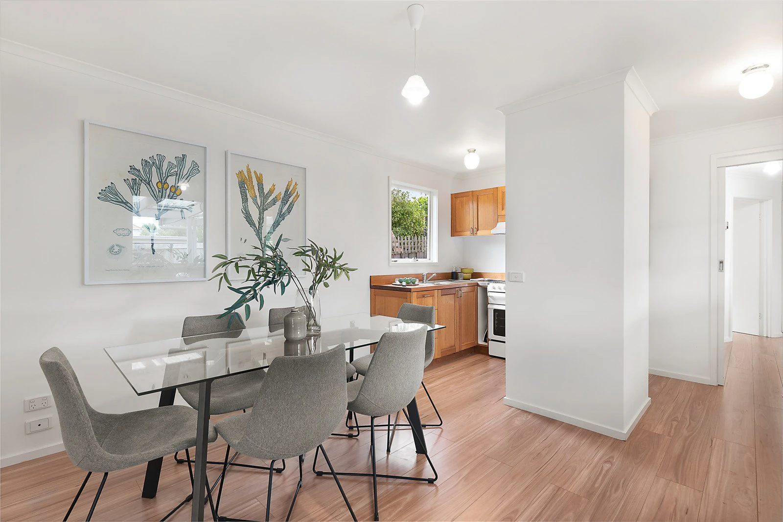 2/75 Wheatley Road, Mckinnon, VIC