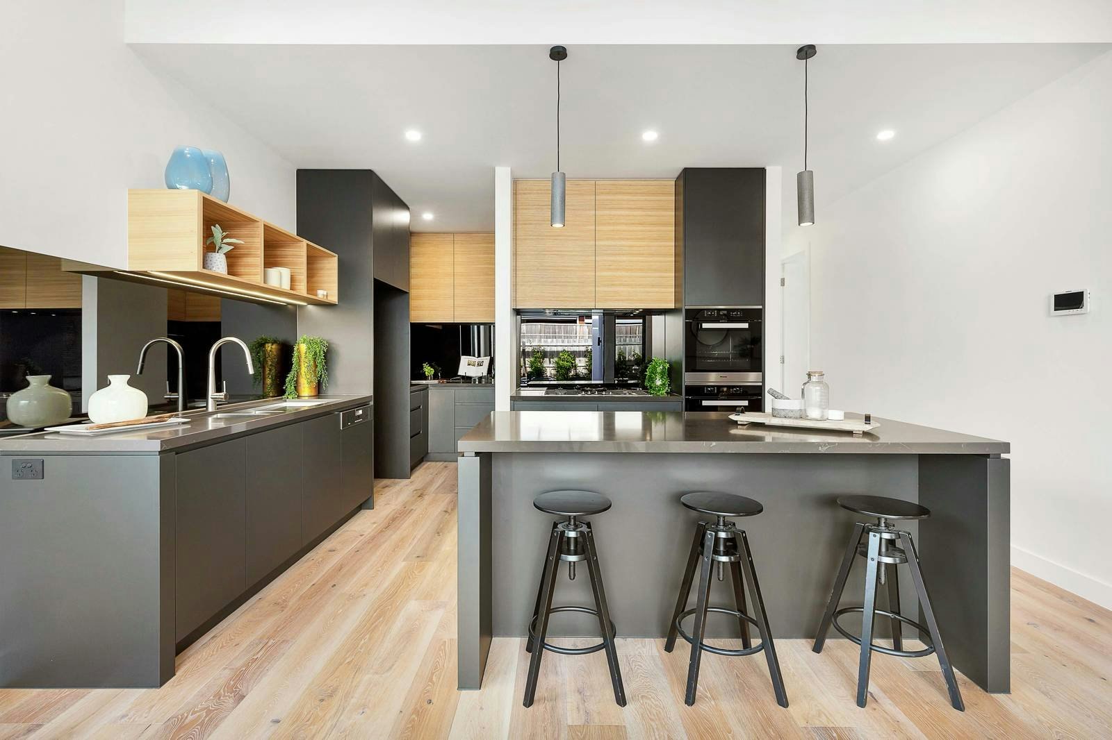 1/32 Dava Drive, Mornington, VIC