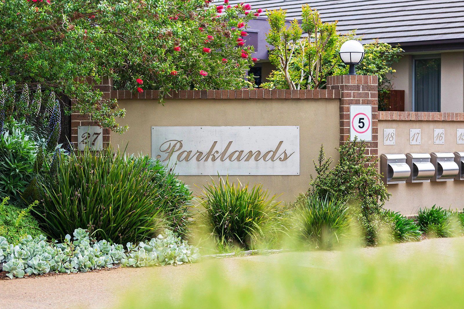 16/27 Green Island Avenue, Mount Martha, VIC
