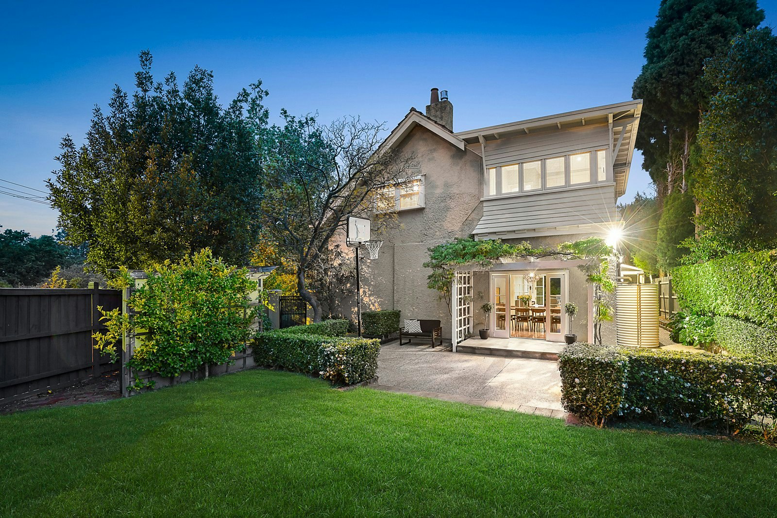 48 Stanley Grove, Canterbury, VIC