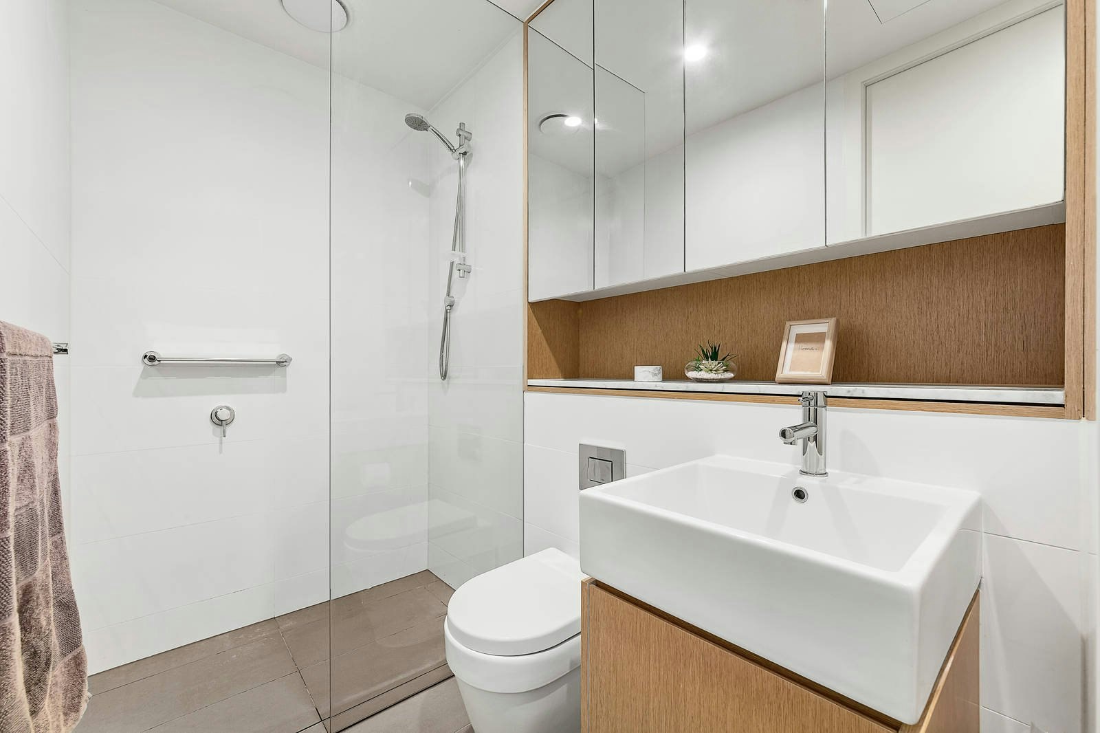 210/17 Gordon Street, Elsternwick, VIC