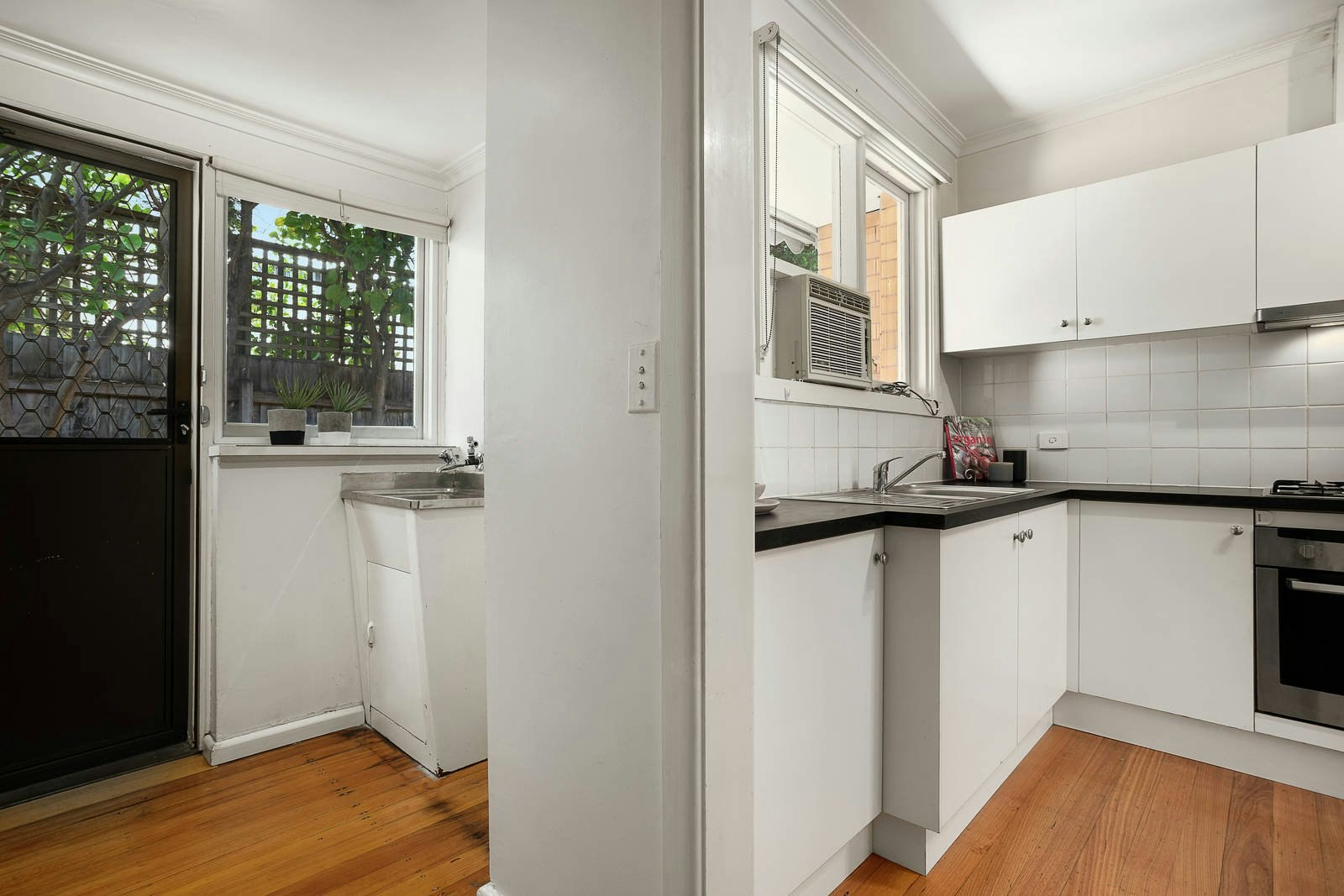 6/20 Male Street, Brighton, VIC