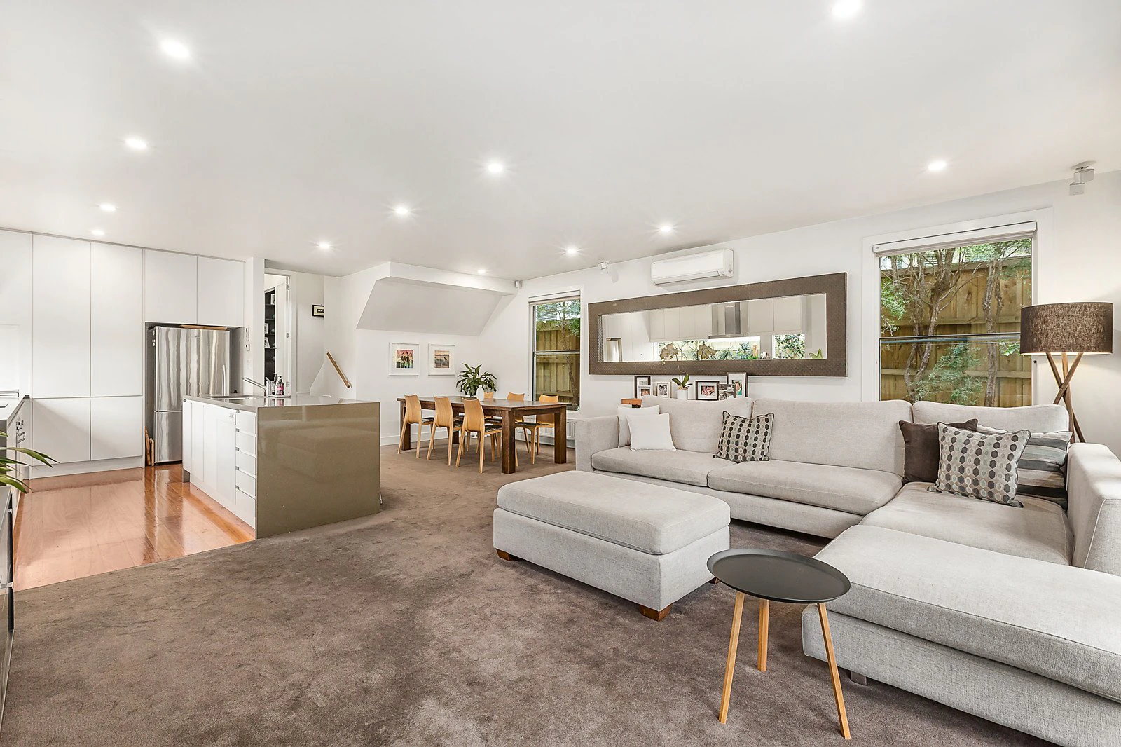 20 Hopetoun Avenue, Canterbury, VIC