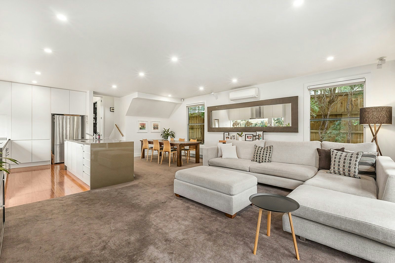 20 Hopetoun Avenue, Canterbury, VIC