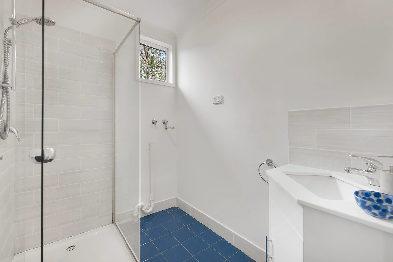 2/75 Wheatley Road, Mckinnon, VIC