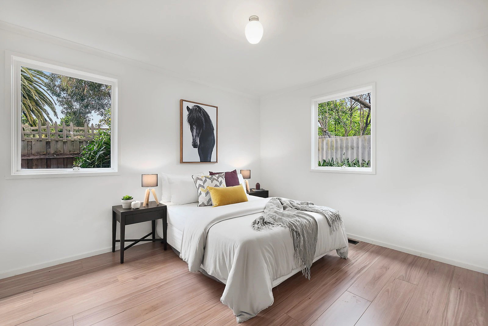 2/75 Wheatley Road, Mckinnon, VIC