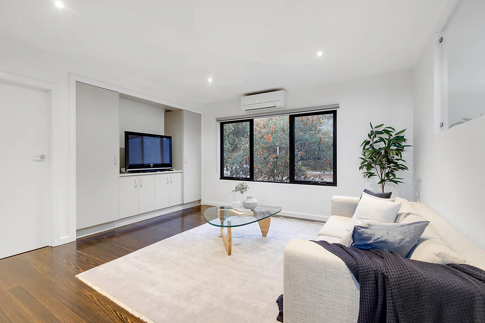 24 Somerset Drive, Mount Martha, VIC