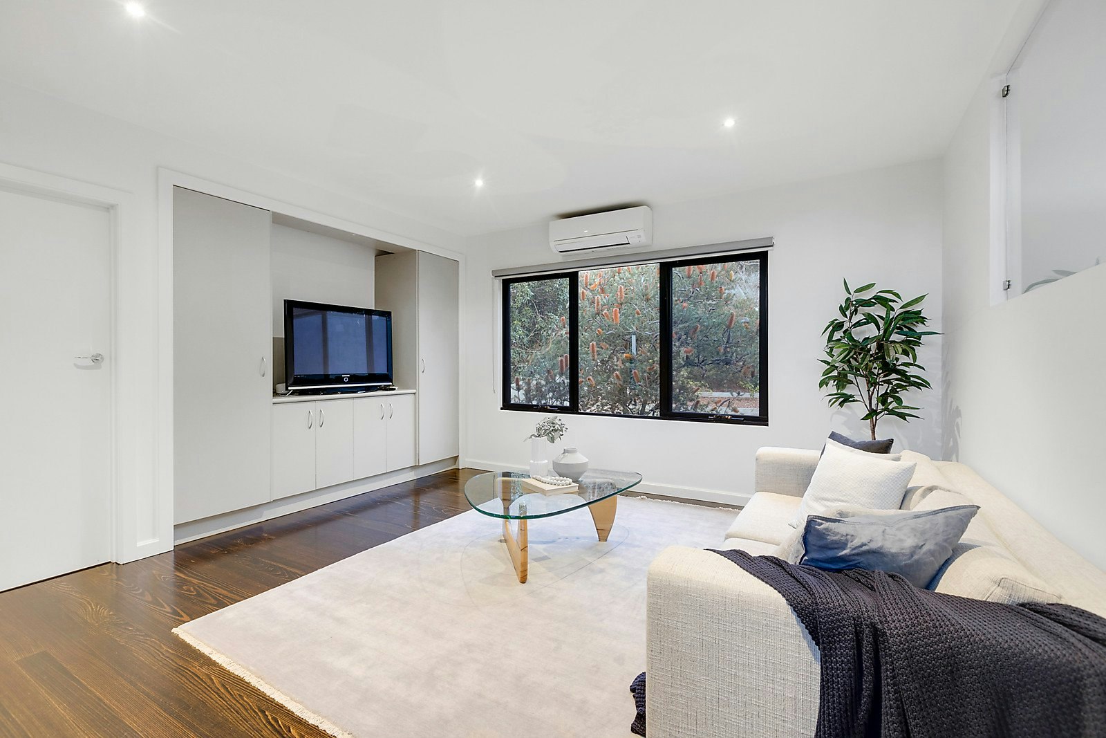 24 Somerset Drive, Mount Martha, VIC