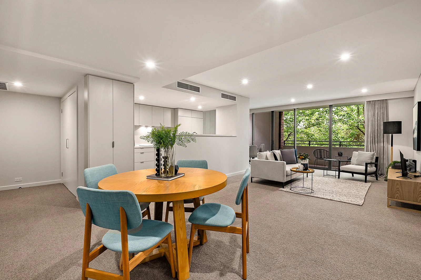 103/53 Chaucer Crescent, Canterbury, VIC