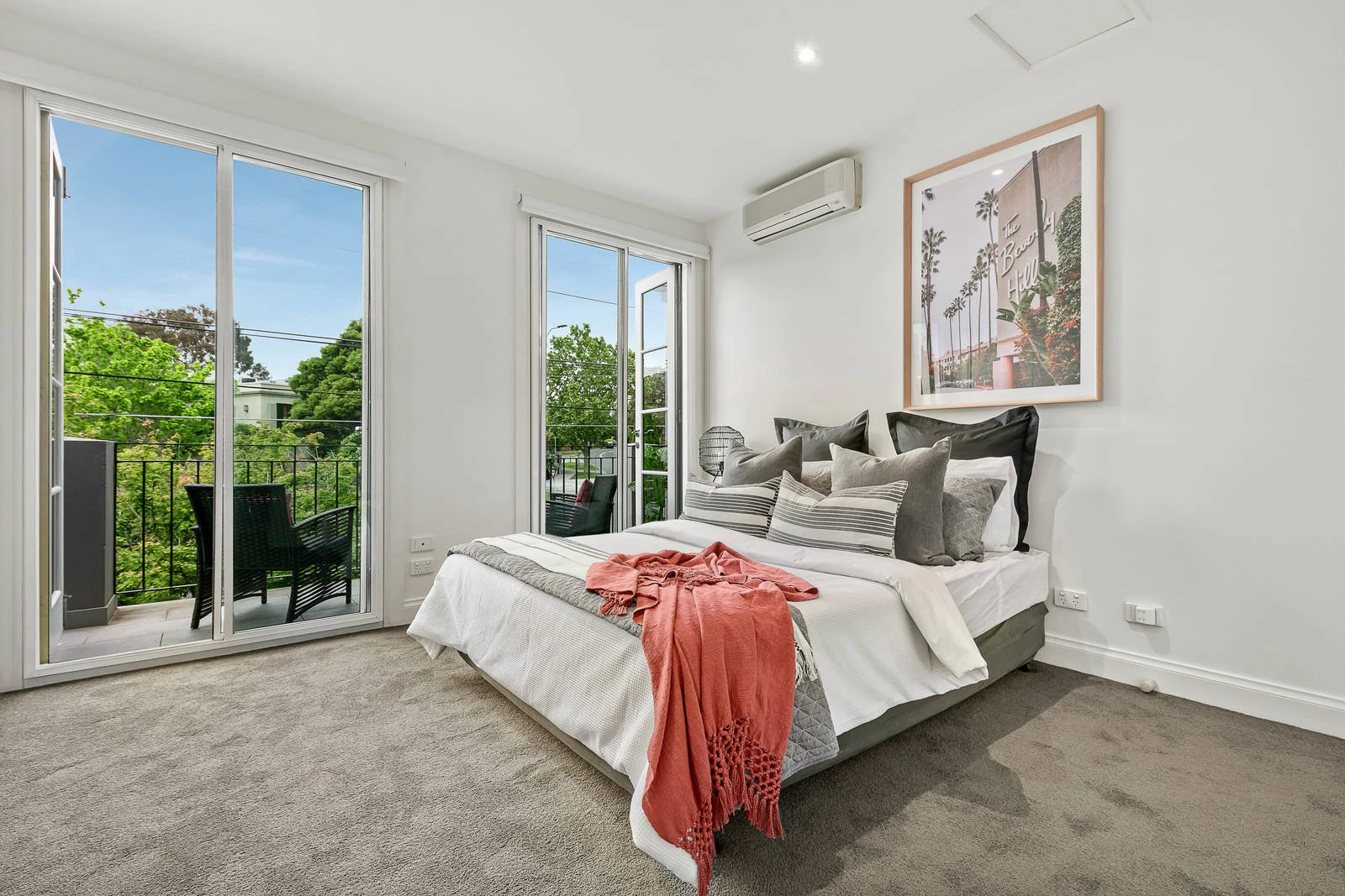 2/53 Cromwell Road, South Yarra, VIC