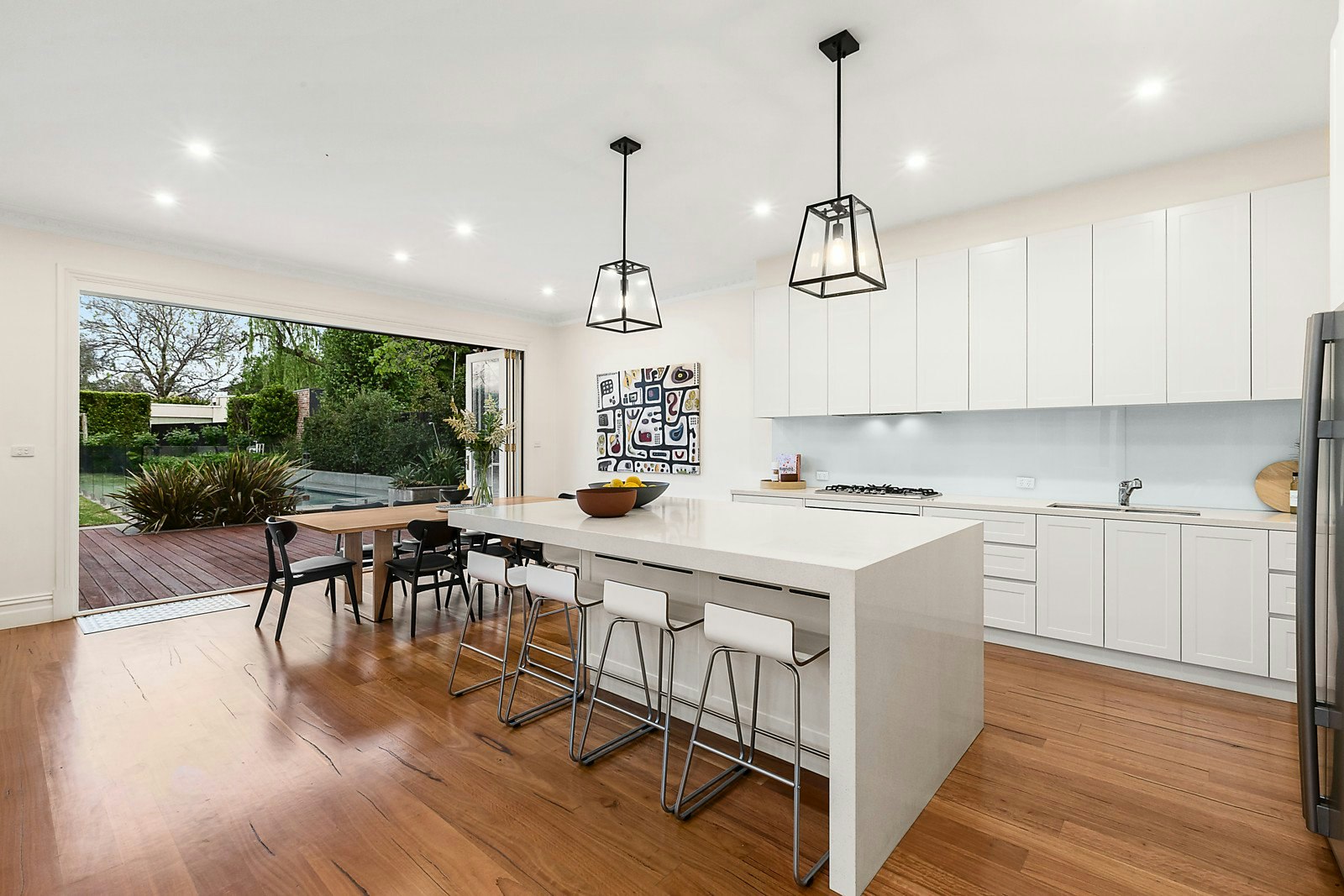 10 Avenel Road, Kooyong, VIC