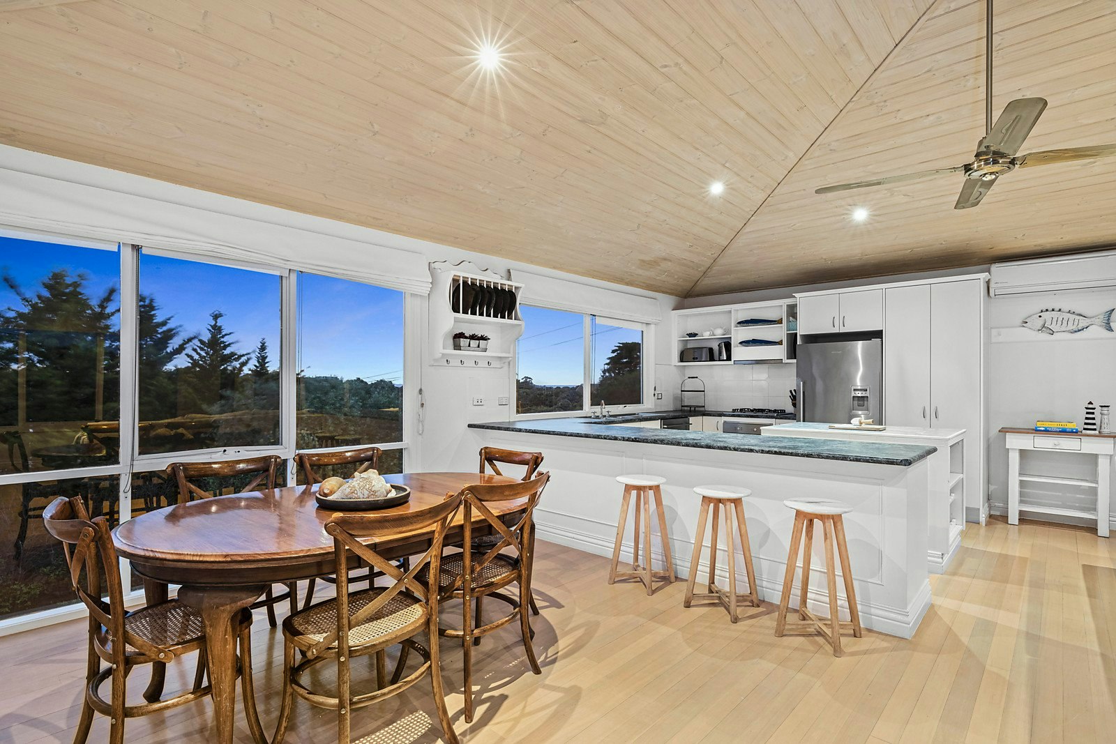 13 Tuckey Street, Sorrento, VIC