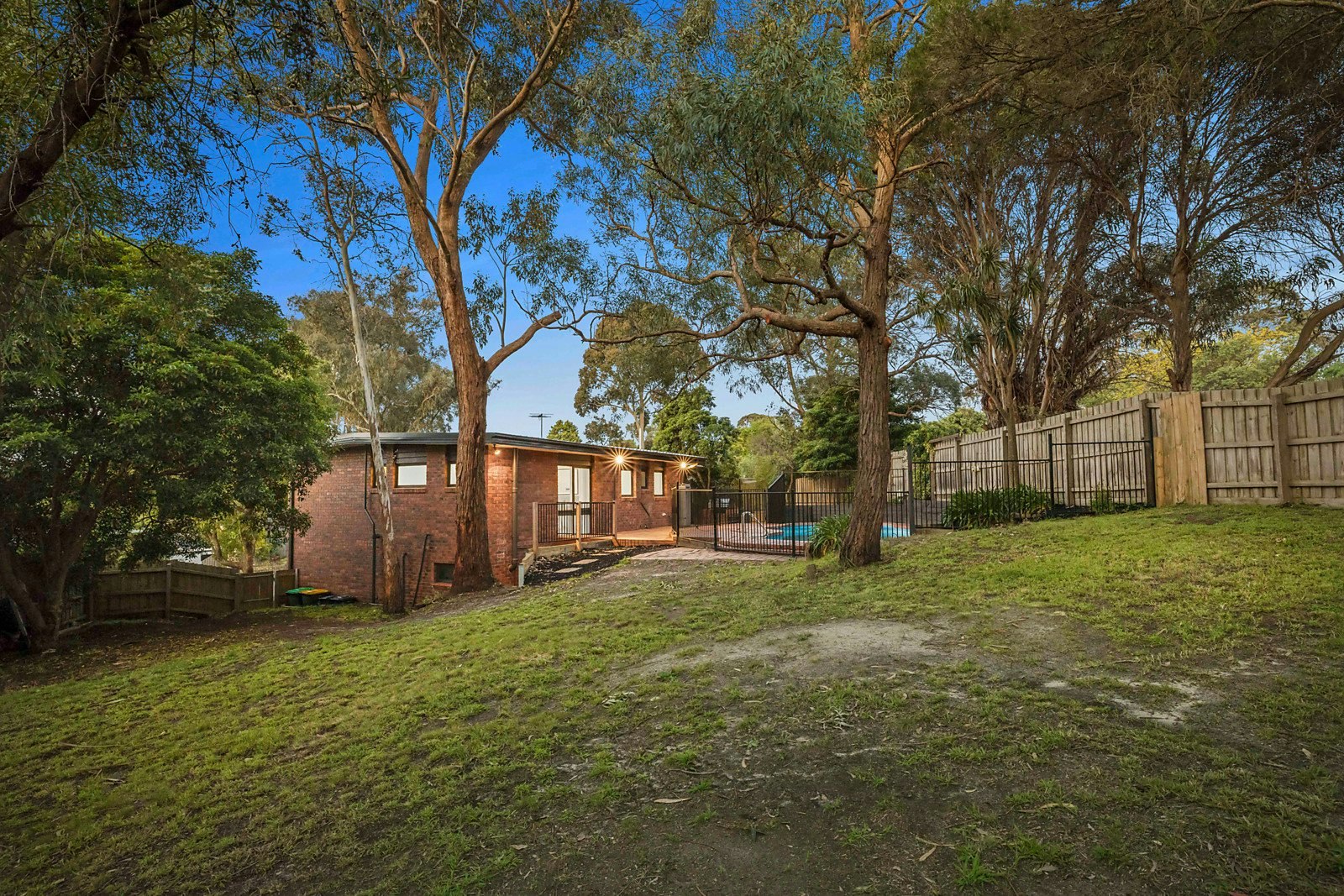 4 Hume Court, Frankston South, VIC