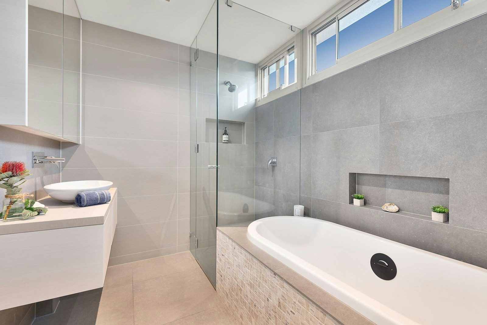 16 Withers Street, Albert Park, VIC