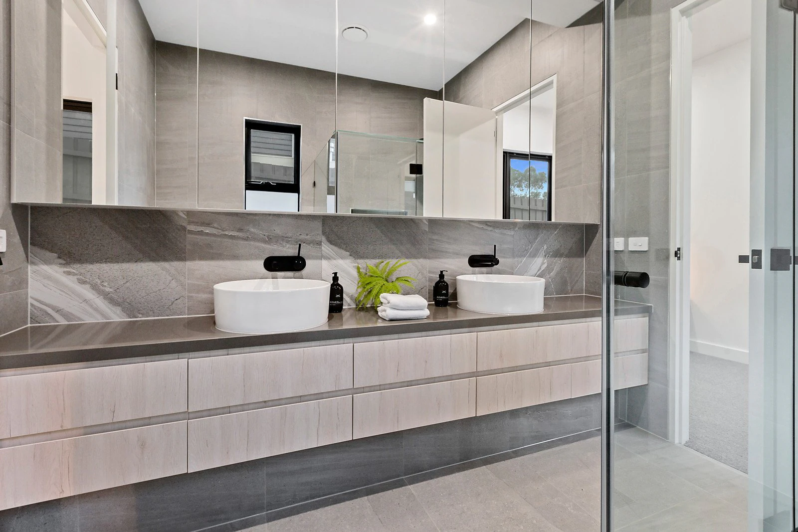 18A Volitans Avenue, Mount Eliza, VIC