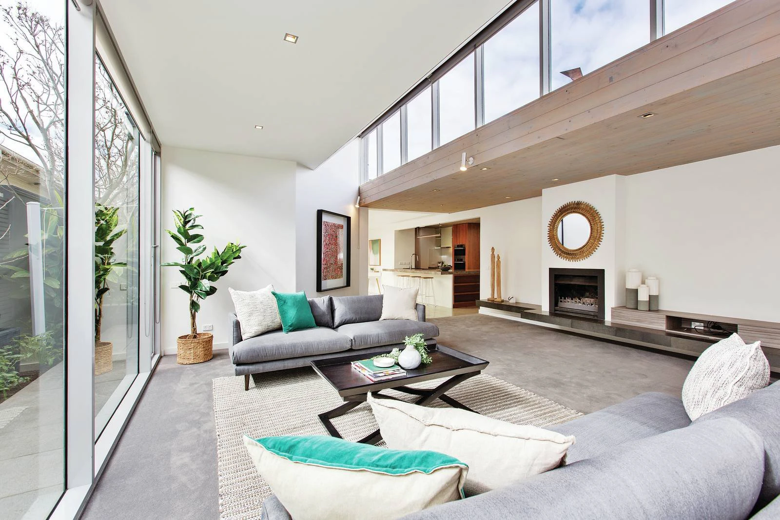 4 The Avenue, Hampton, VIC