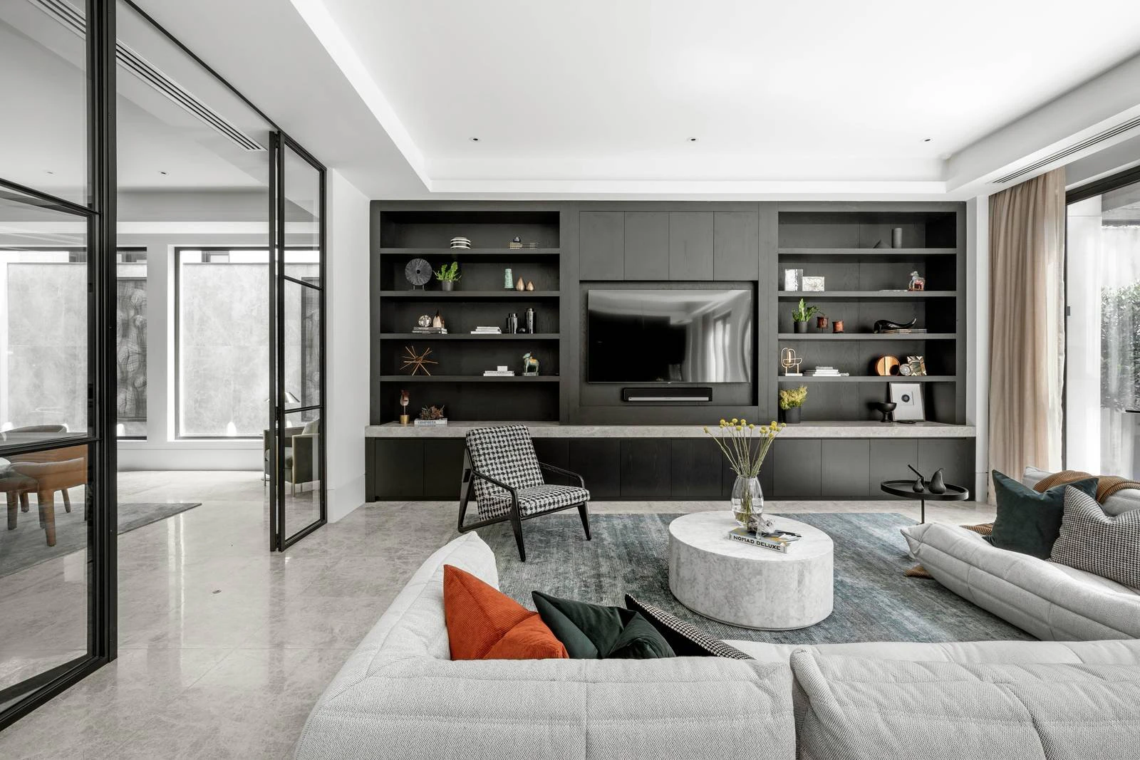 3 Nola Court, Toorak, VIC