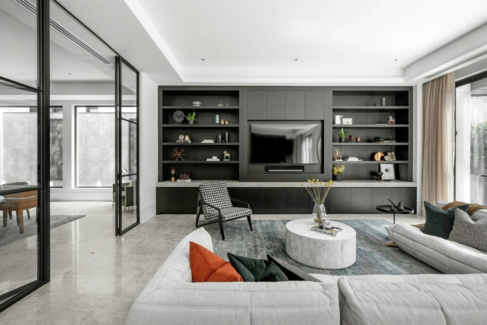 3 Nola Court, Toorak, VIC