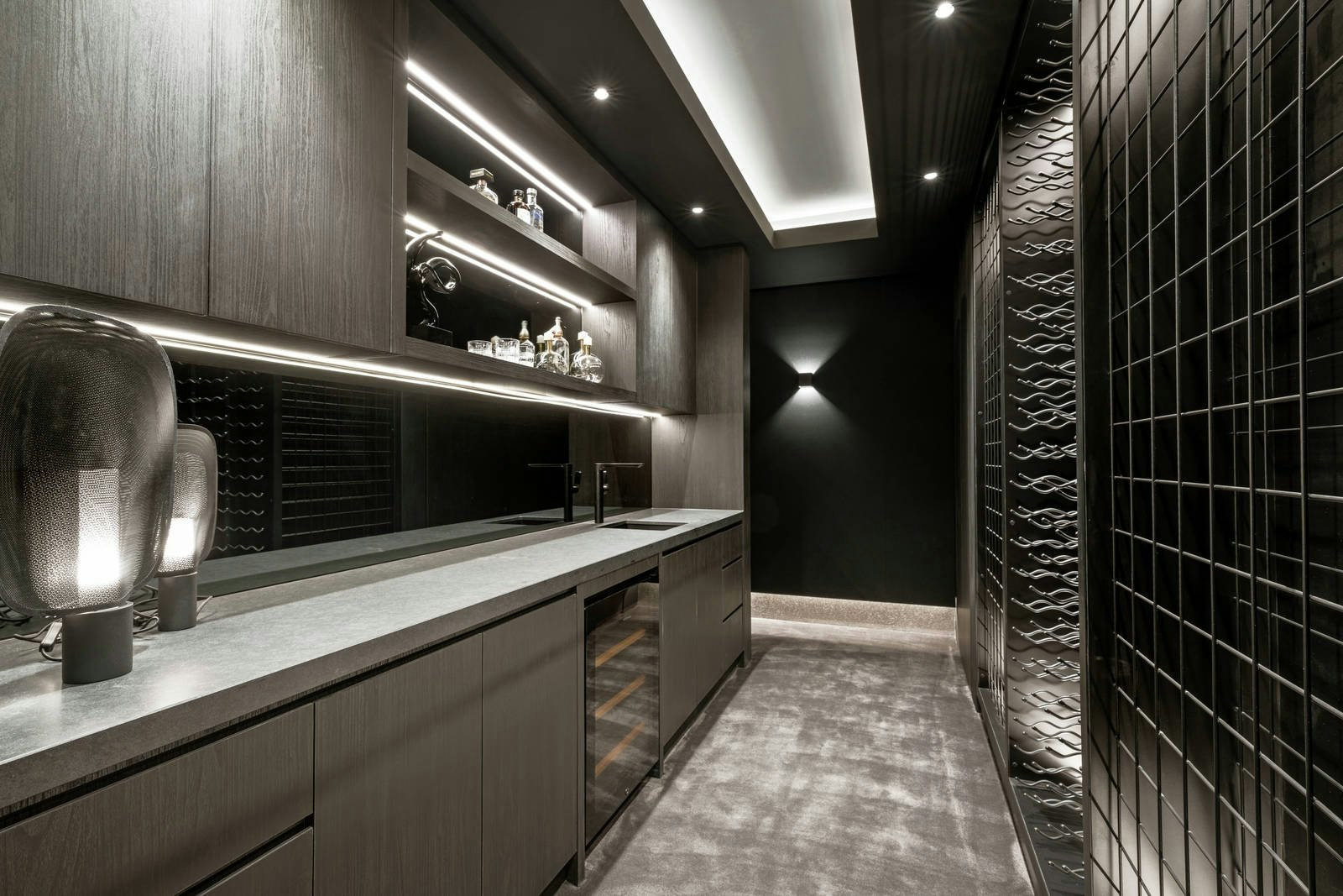 3 Nola Court, Toorak, VIC