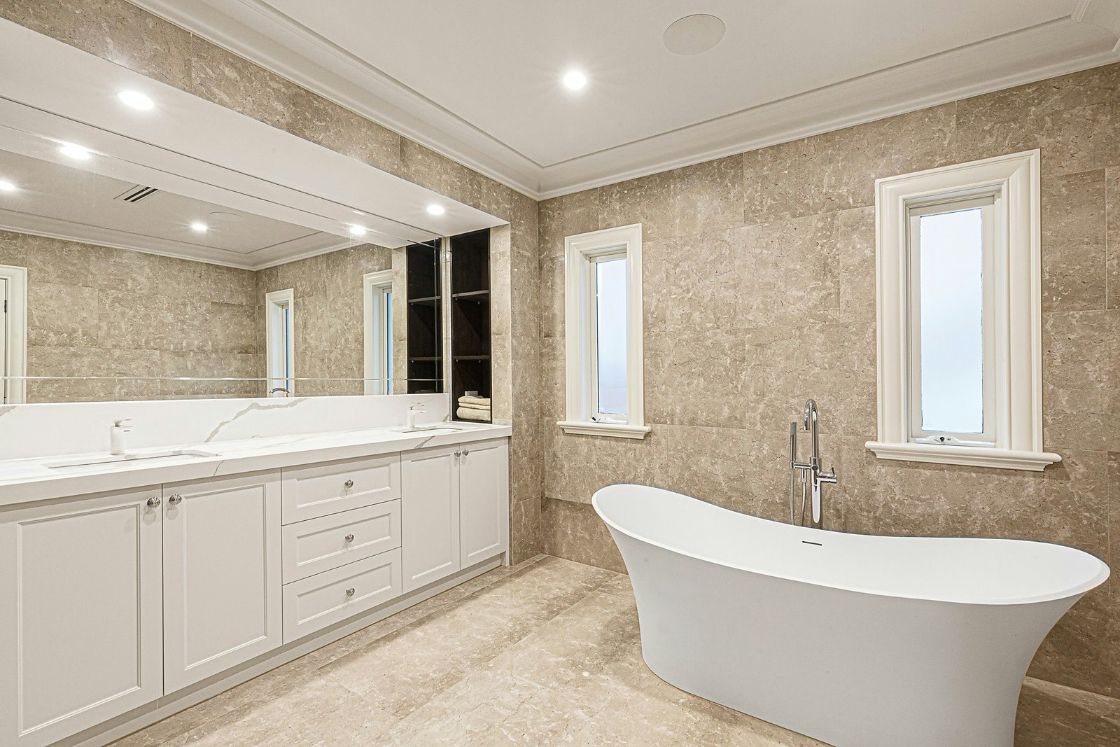 43 Centre Road, Brighton East, VIC