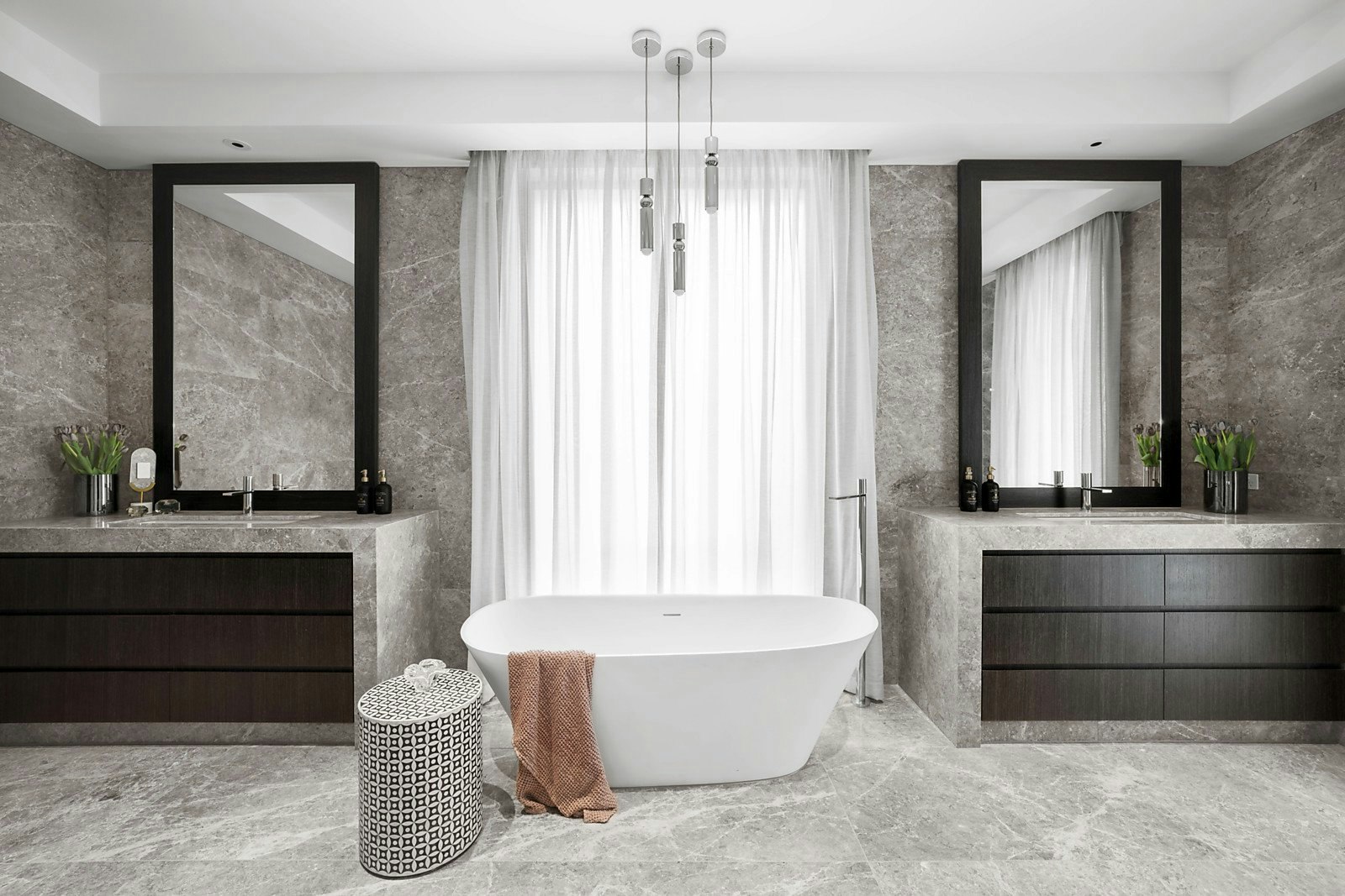 3 Nola Court, Toorak, VIC