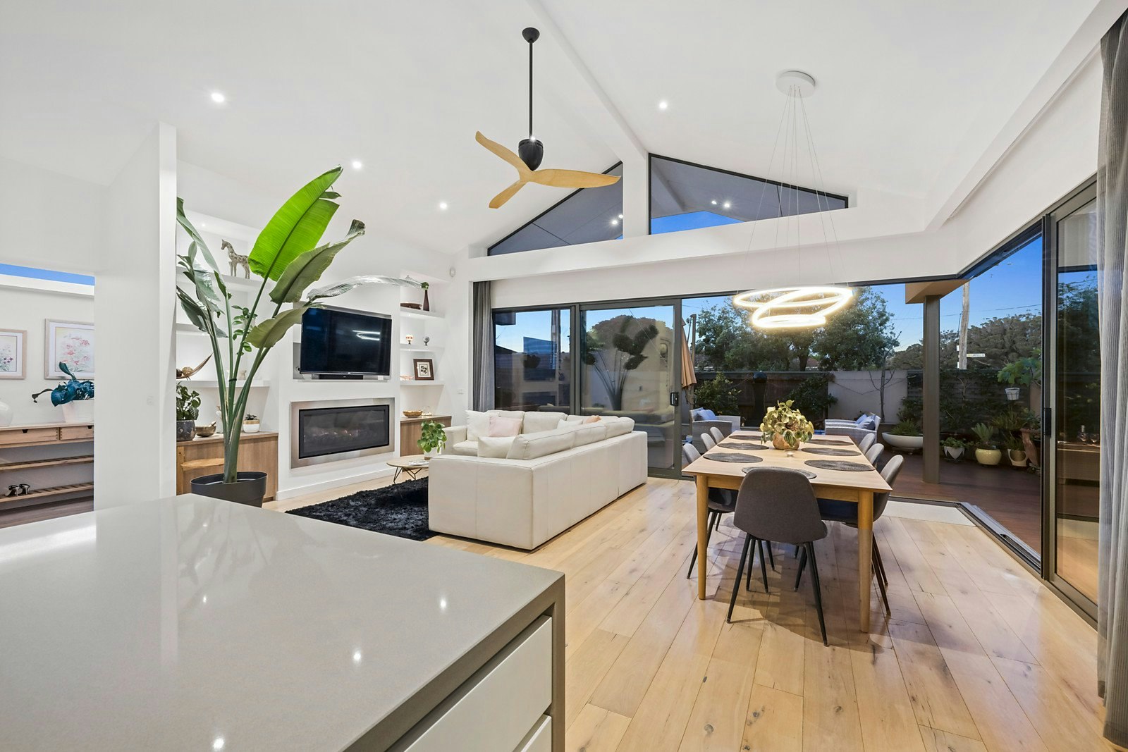 28 Beatty Parade, Mornington, VIC