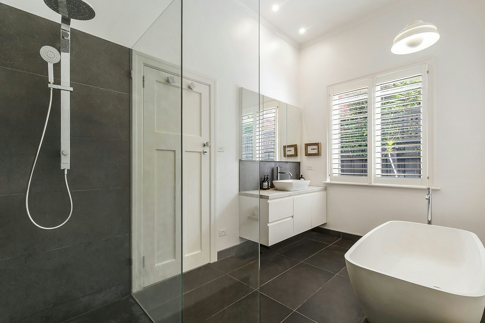 16 Clyde Street, Glen Iris, VIC