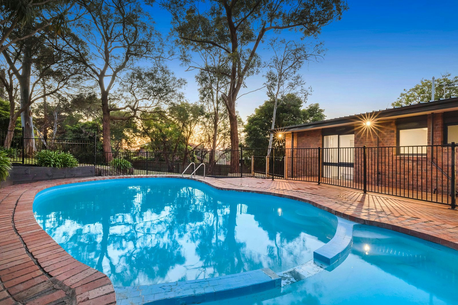 4 Hume Court, Frankston South, VIC