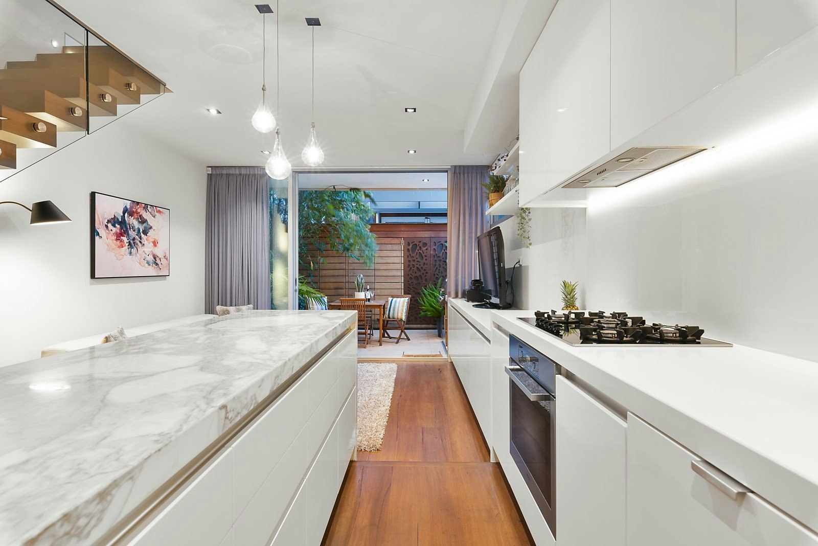 16 Withers Street, Albert Park, VIC