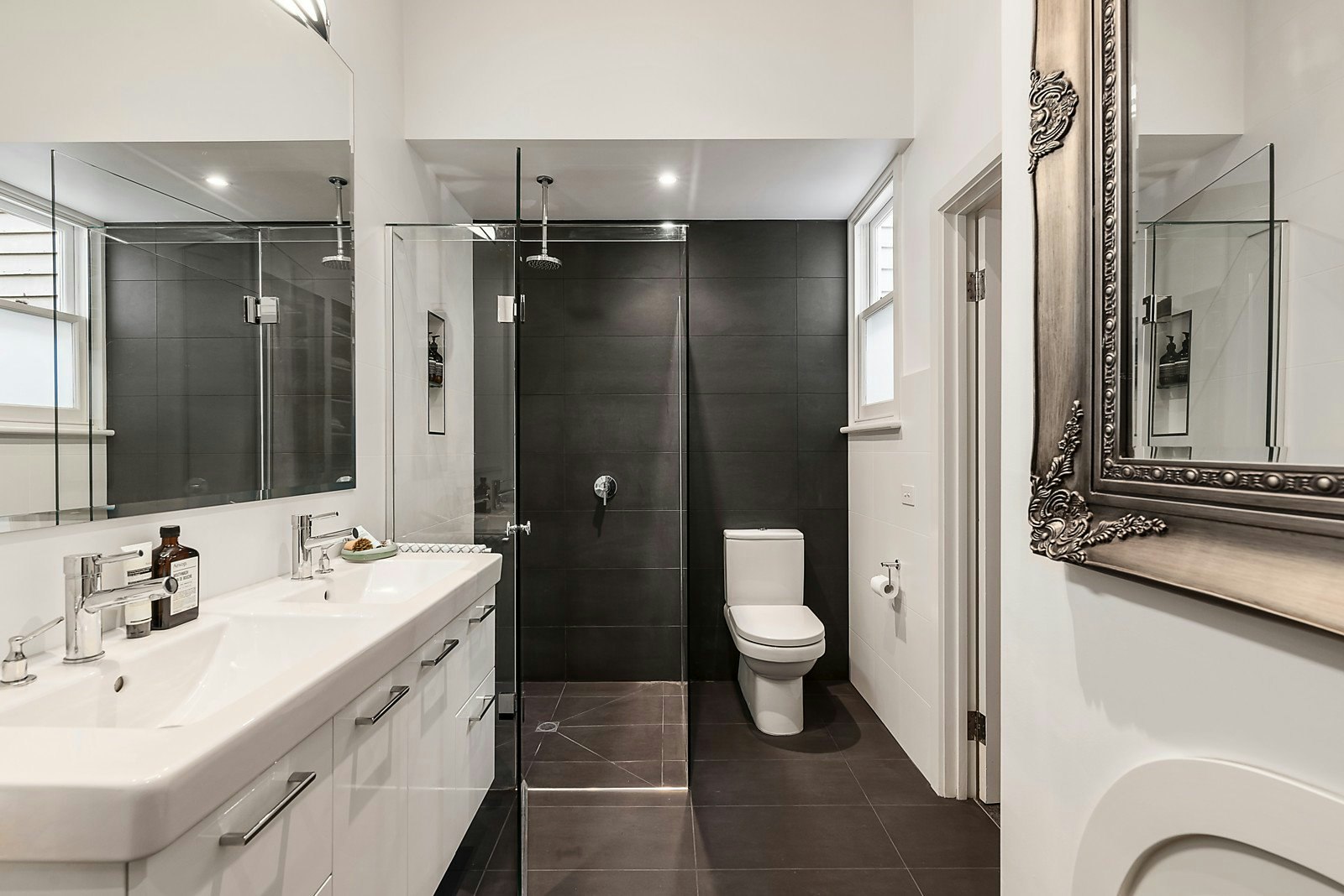 21 Tribe Street, South Melbourne, VIC