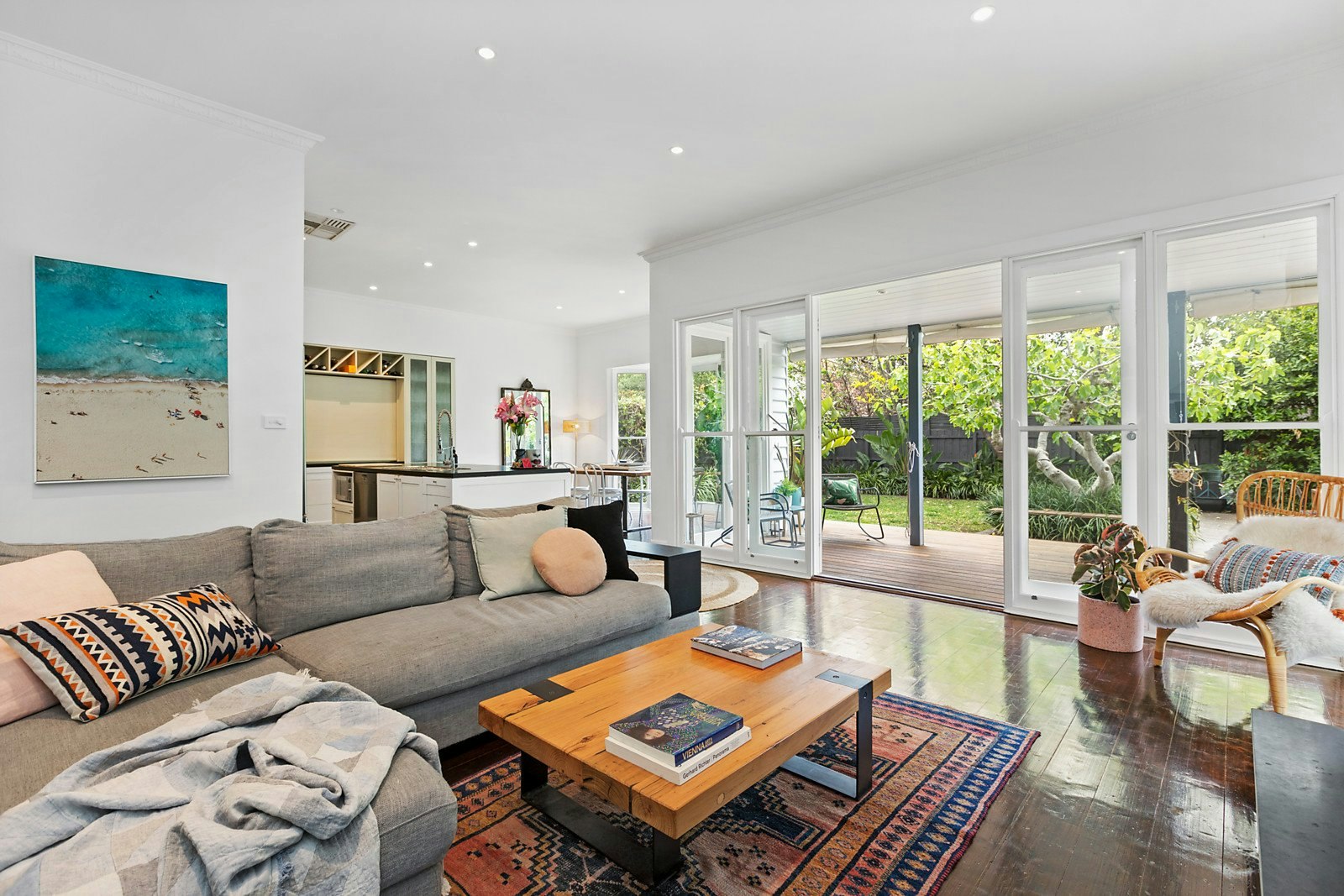 6 Kyarra Street, Hampton, VIC