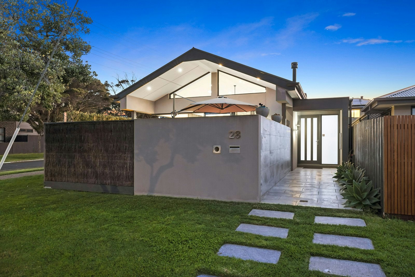 28 Beatty Parade, Mornington, VIC