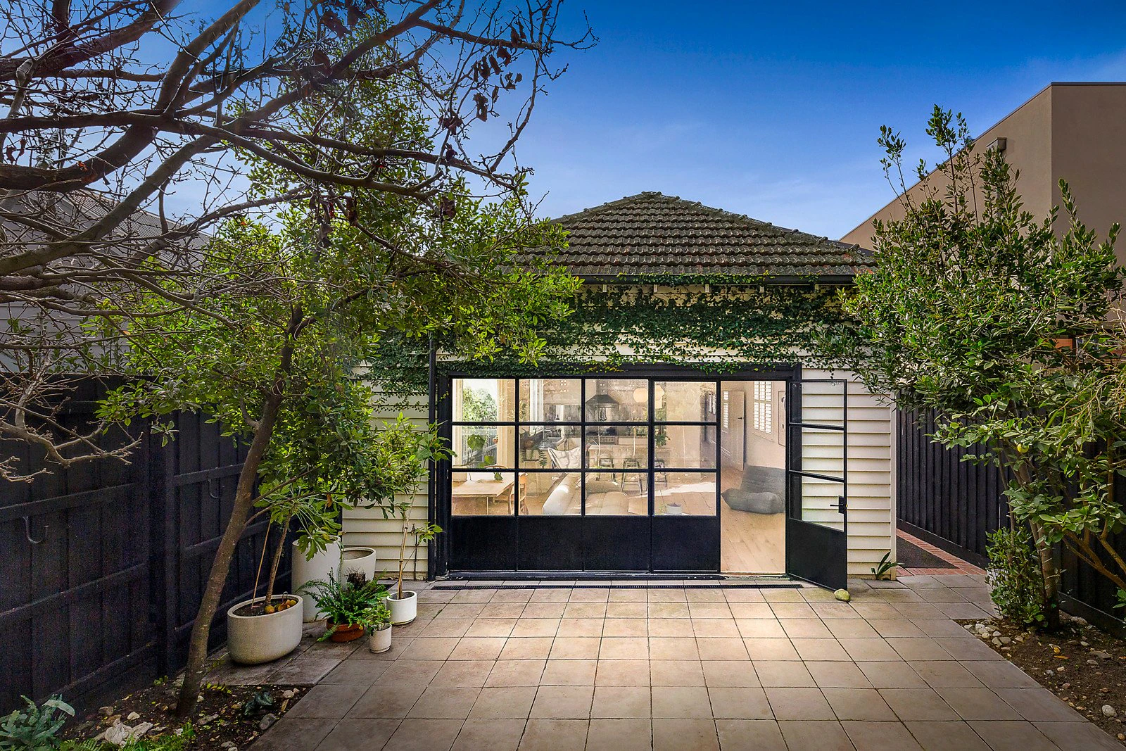 16 Clyde Street, Glen Iris, VIC