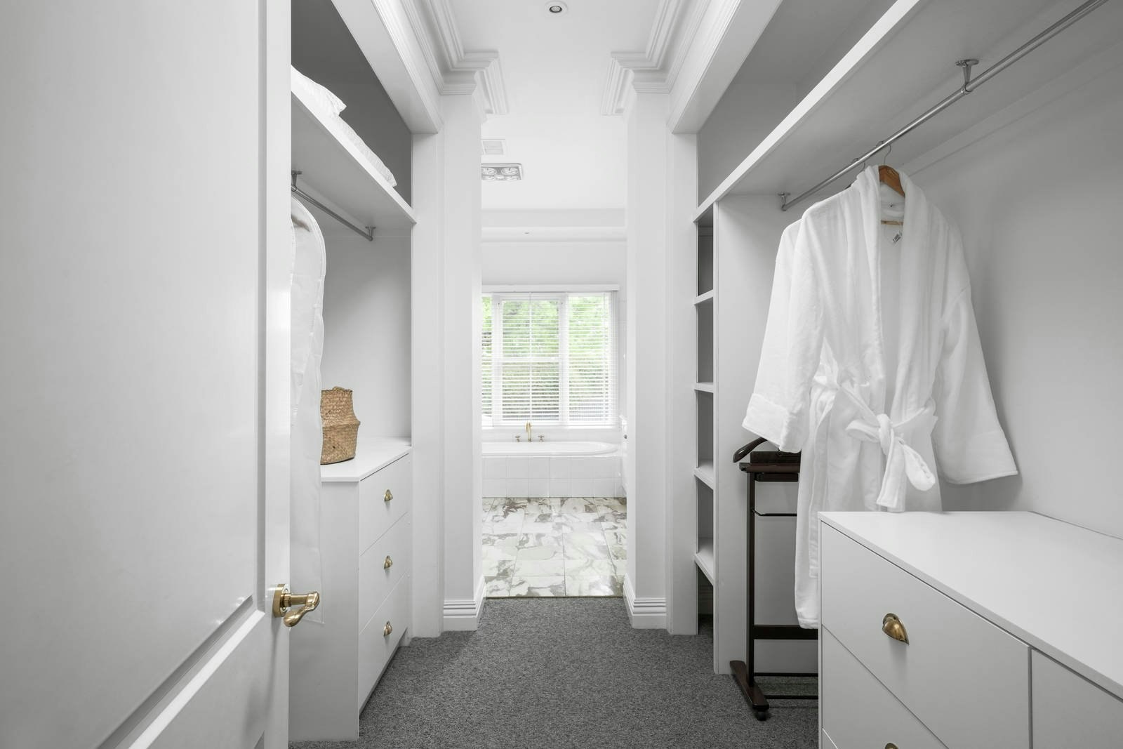 18 Selborne Road, Toorak, VIC