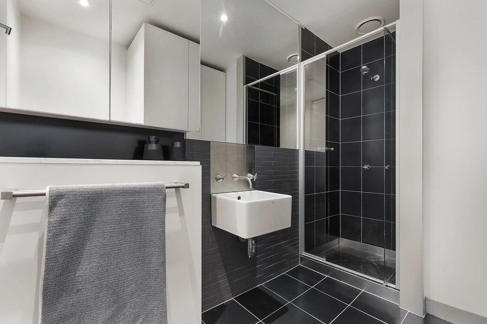 10/4 Victoria Street, Windsor, VIC
