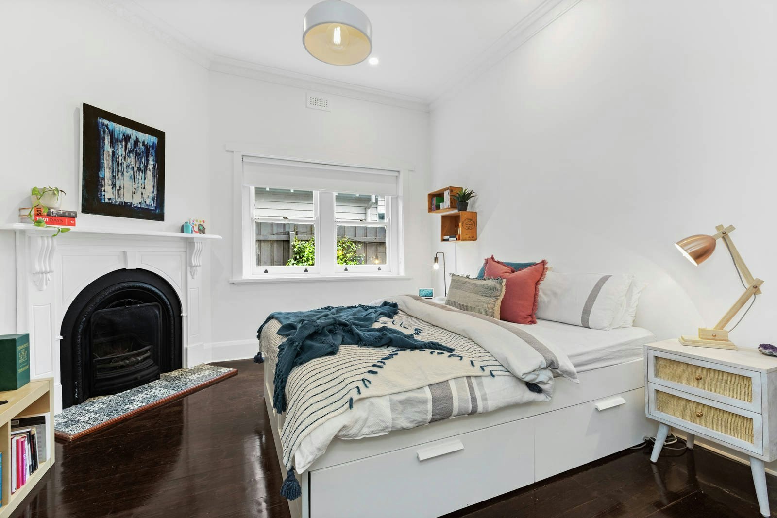 6 Kyarra Street, Hampton, VIC