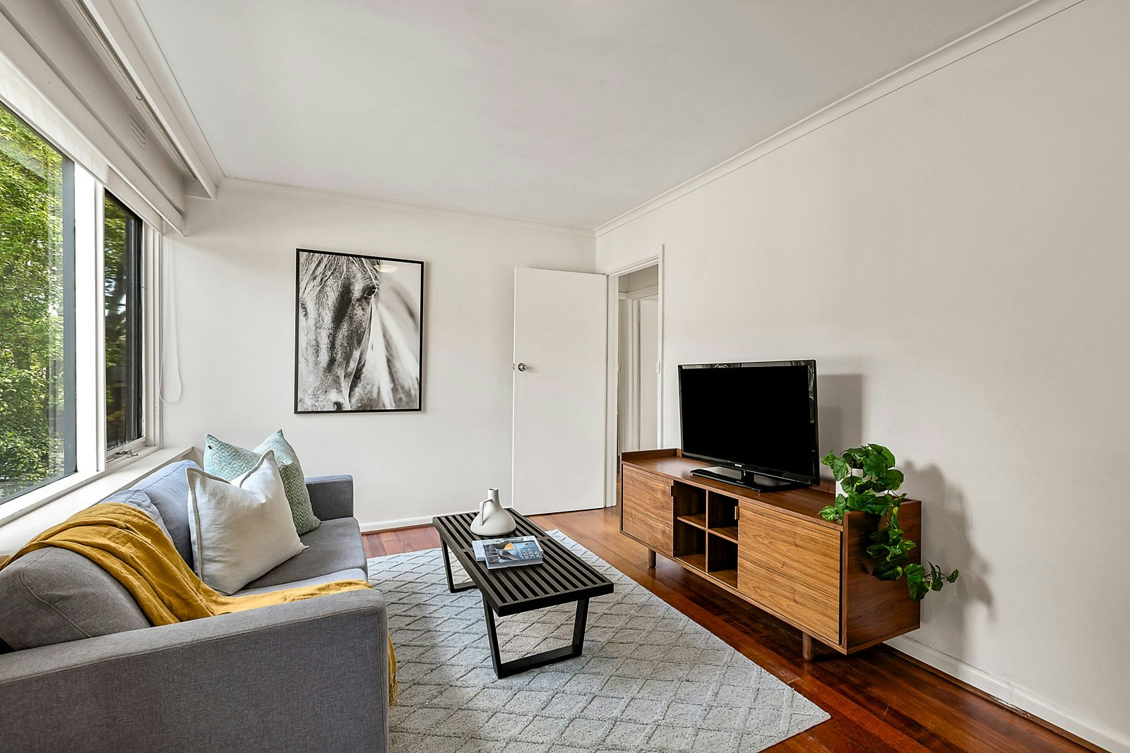 2/49 Ruskin Street, Elwood, VIC