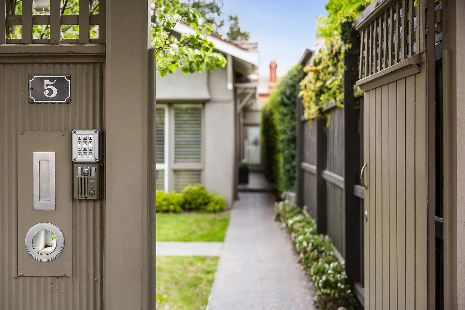 5 Murray Street, Armadale, VIC