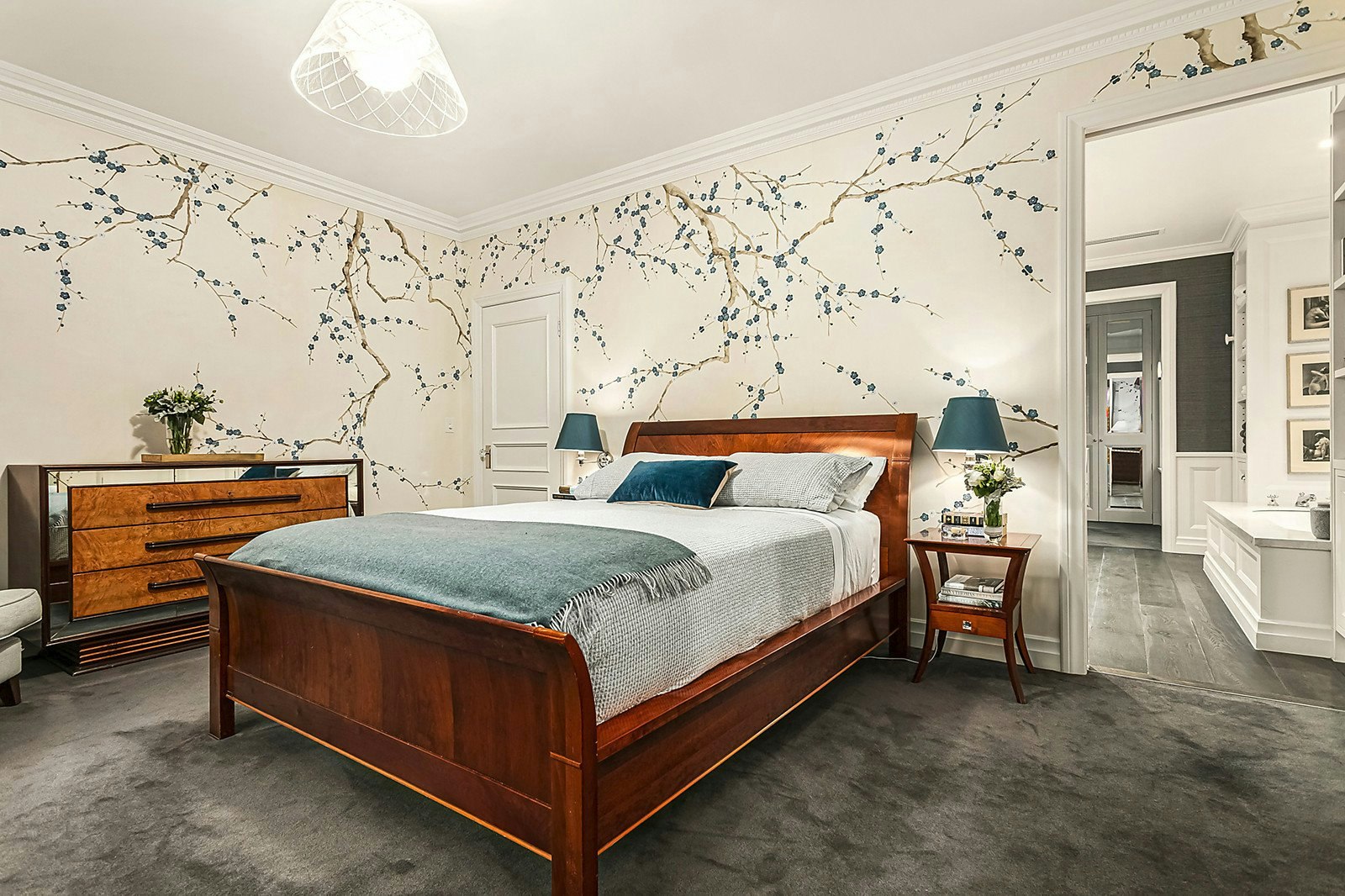 6 Lascelles Avenue, Toorak, VIC