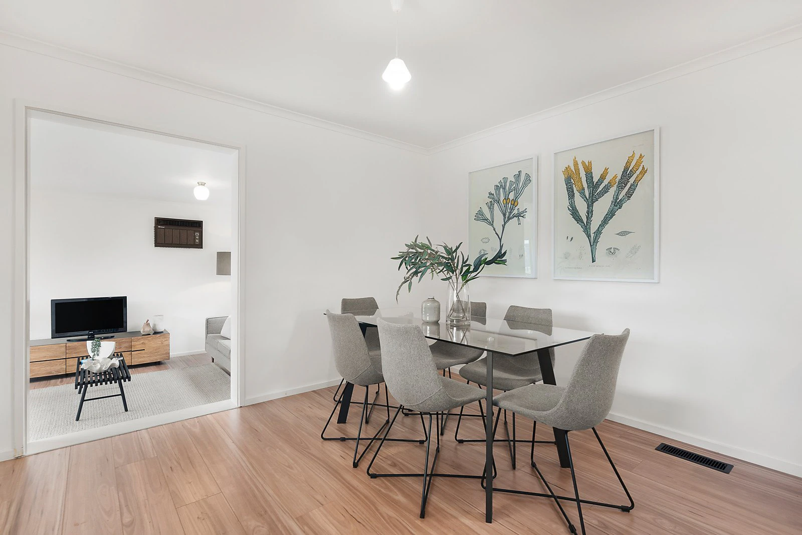 2/75 Wheatley Road, Mckinnon, VIC