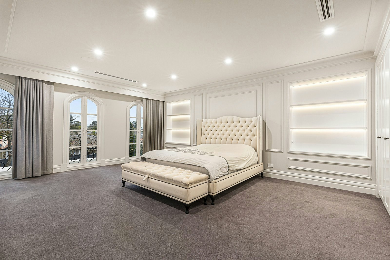 43 Centre Road, Brighton East, VIC