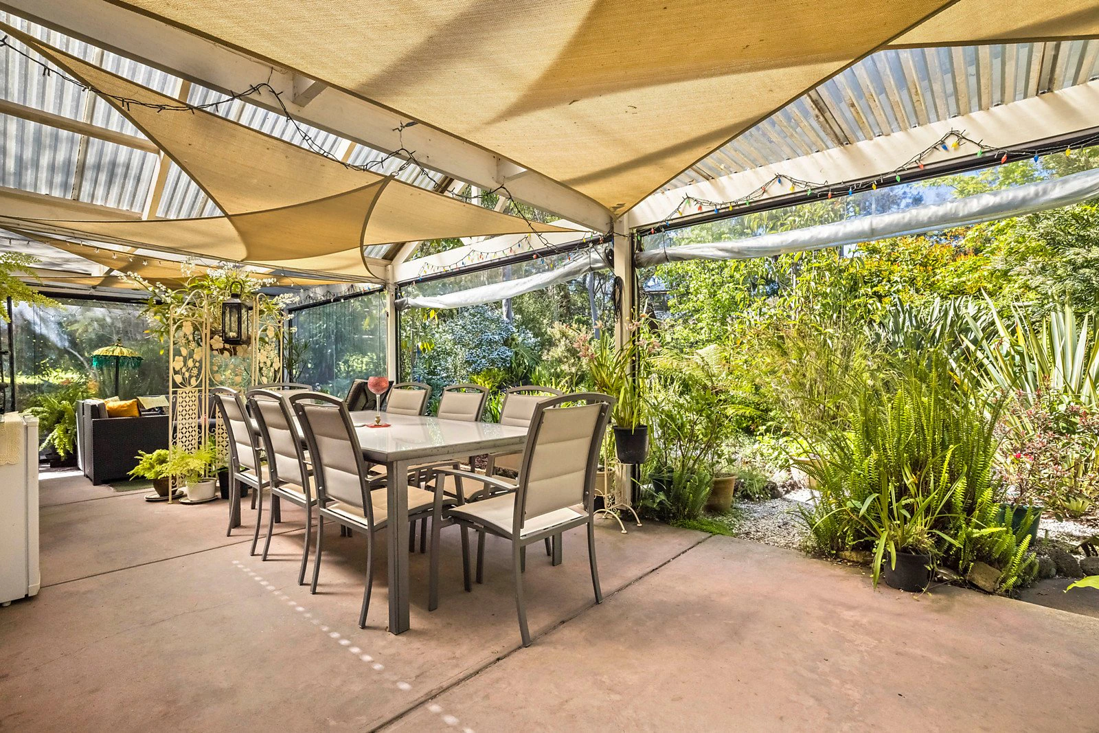 6 Dudson Close, Mount Eliza, VIC