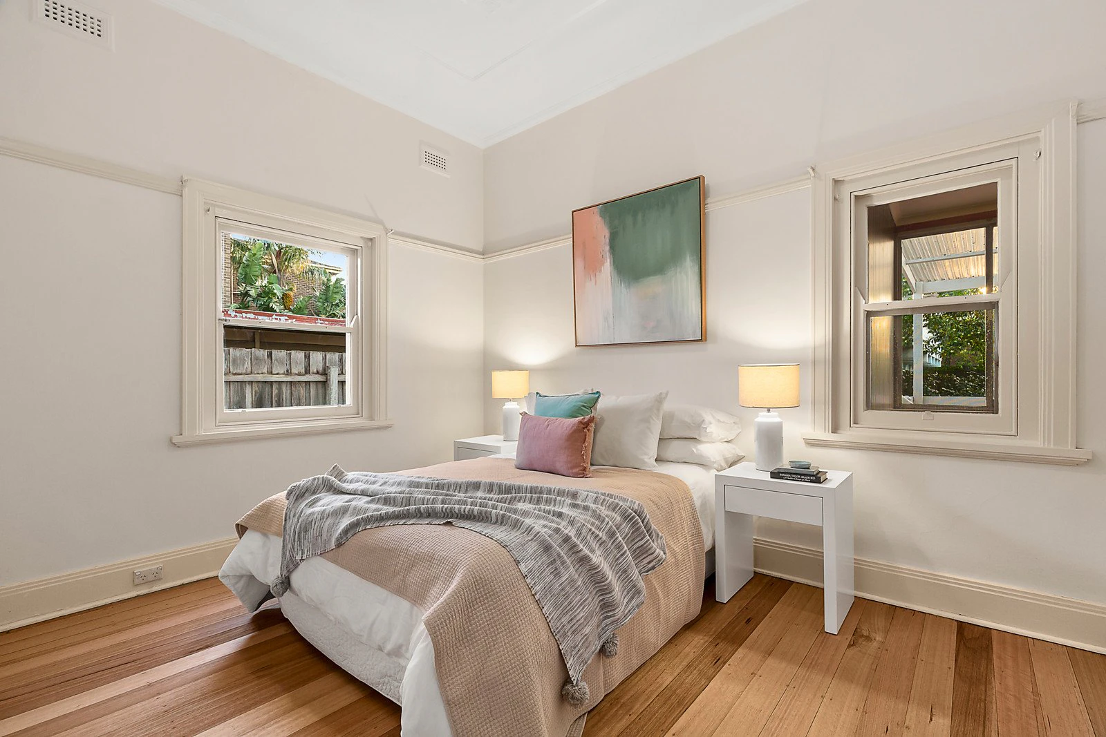 18 Gaynor Court, Malvern, VIC